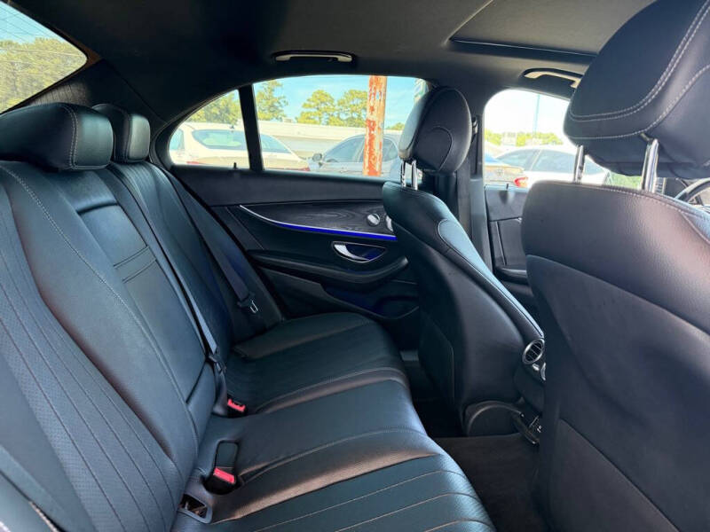 2019 Mercedes-Benz E-Class E 300