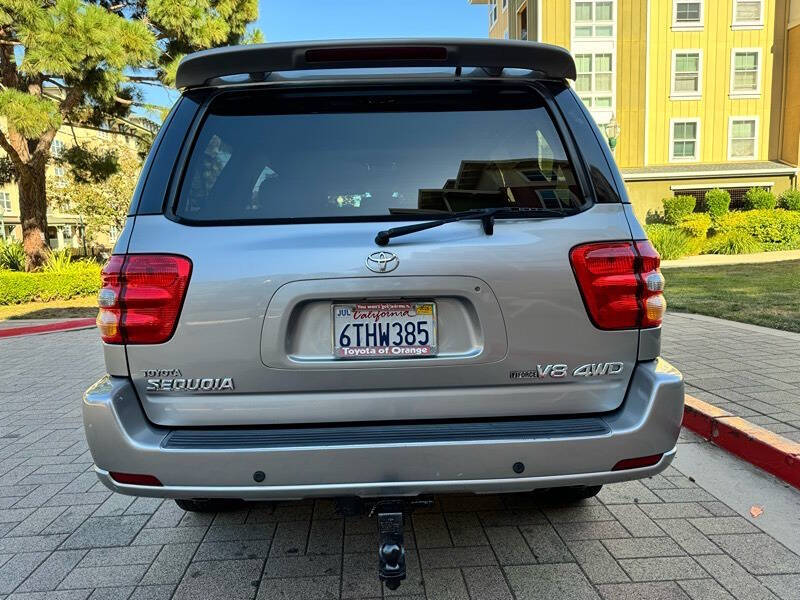 2003 Toyota Sequoia Limited