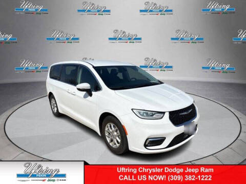 2023 Chrysler Pacifica for sale at Uftring Chrysler Dodge Jeep Ram in Pekin IL