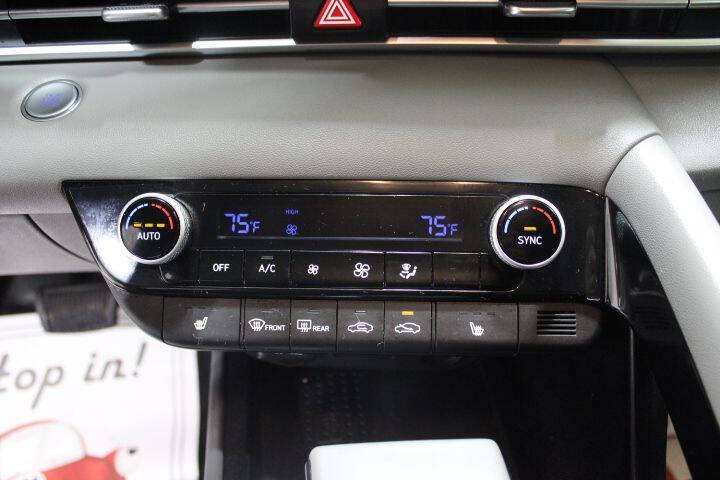 2022 Hyundai Elantra