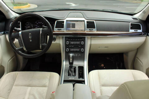 2011 Lincoln MKS