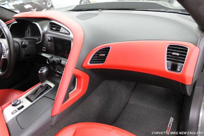 2016 Chevrolet Corvette 32