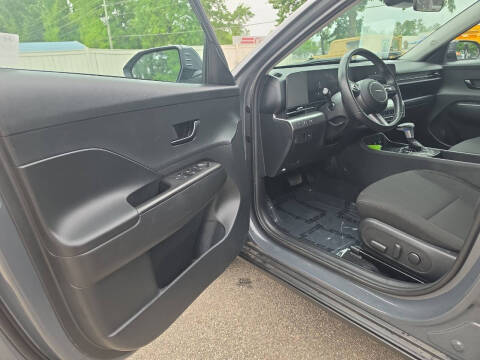2025 Hyundai Kona SEL