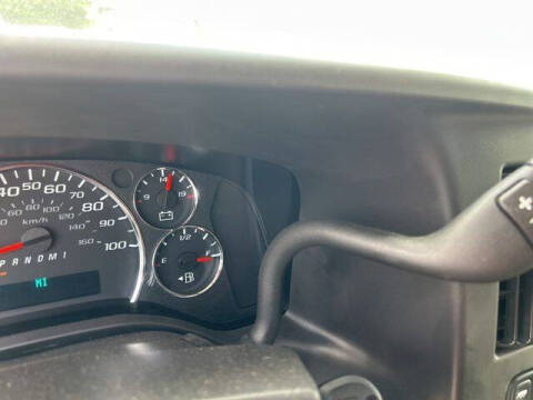 2025 Chevrolet Express 3500