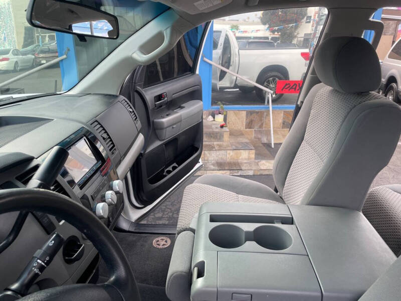 2012 Toyota Tundra Grade