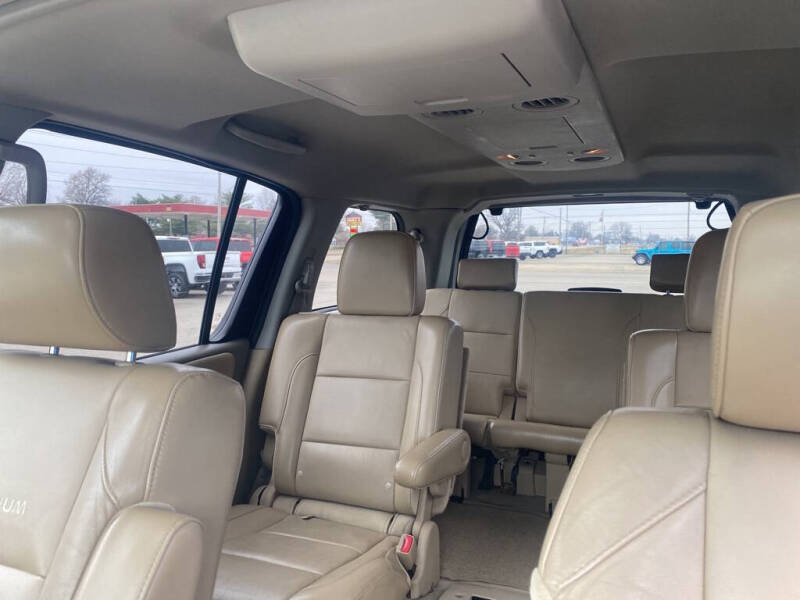 2014 Nissan Armada Platinum