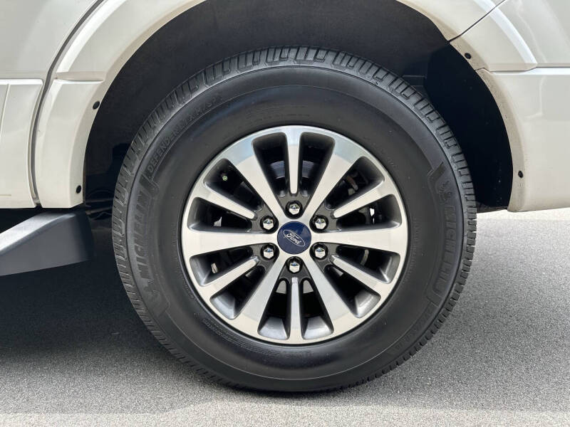 2017 Ford Expedition XLT