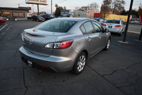 2011 Mazda MAZDA3 i Sport