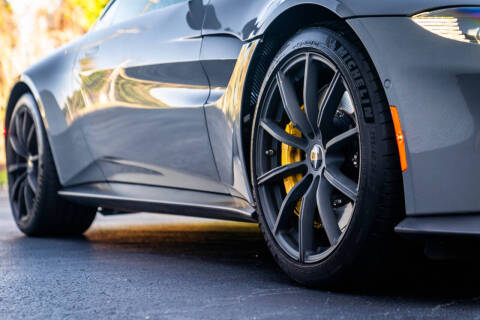 2019 Aston Martin Vantage