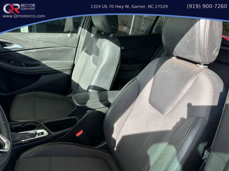 2021 Buick Encore GX Select