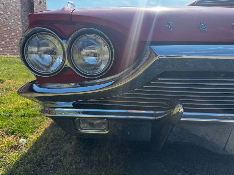 1964 Ford Thunderbird