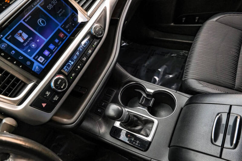 2017 Toyota Highlander LE Plus