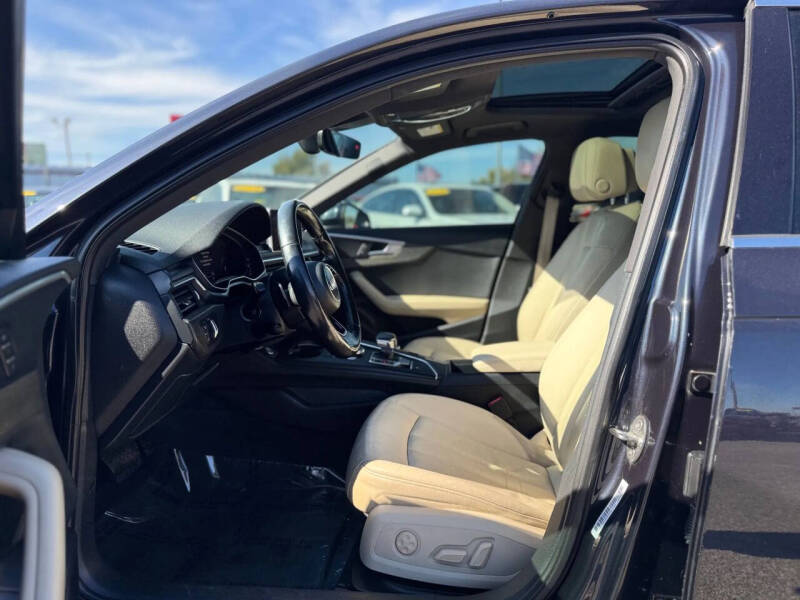 2017 Audi A4 2.0T quattro Premium Plus