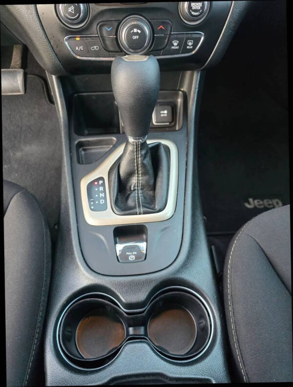 2018 Jeep Cherokee Latitude