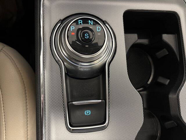 2021 Ford Edge Titanium