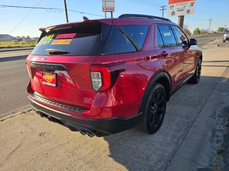 2021 Ford Explorer ST