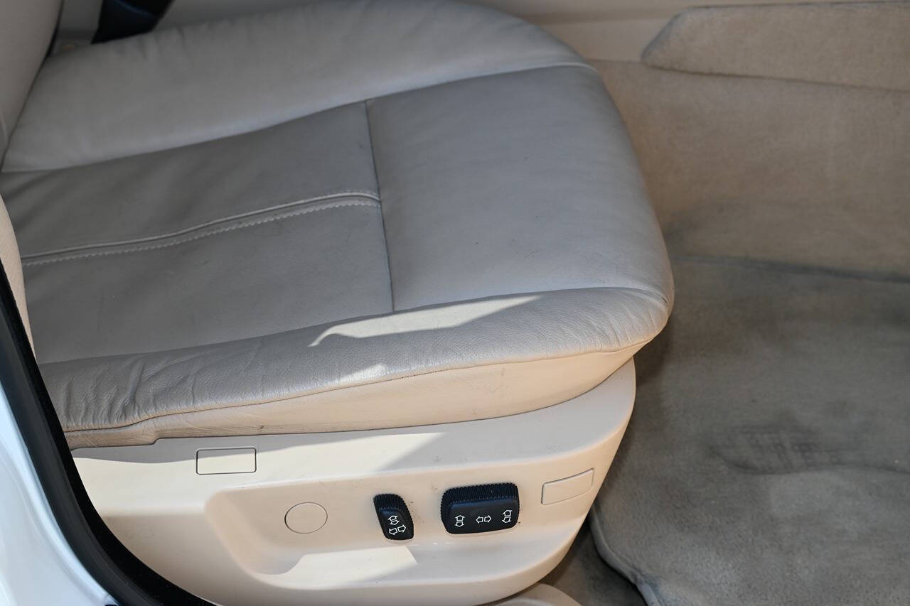 2003 BMW 5 Series 34