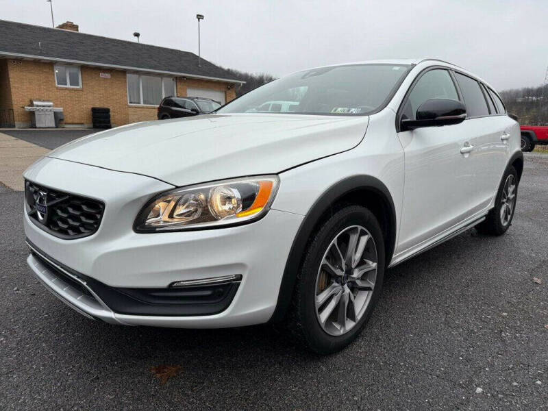 2018 Volvo V60 Cross Country T5 Premier
