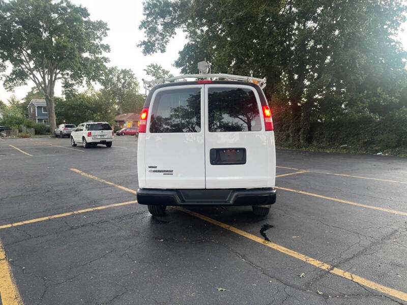 2011 Chevrolet Express 2500