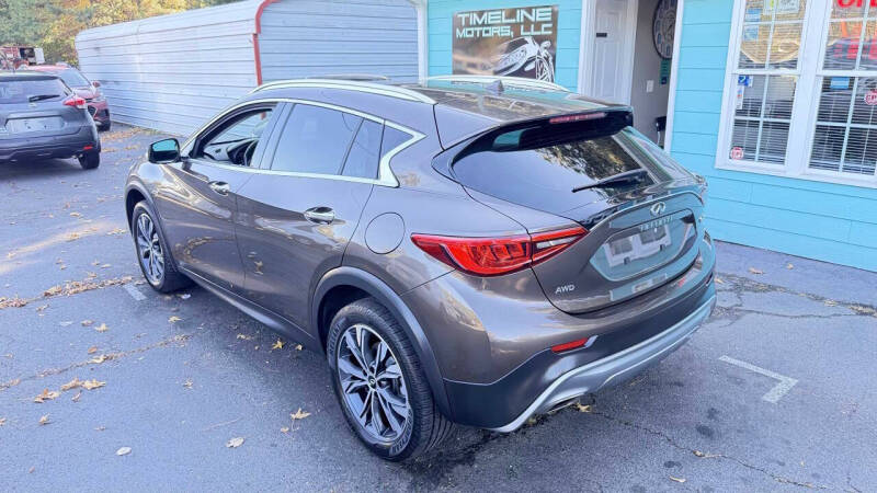 2018 Infiniti QX30 Luxury