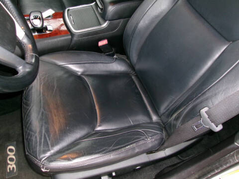 2012 Chrysler 300 Limited