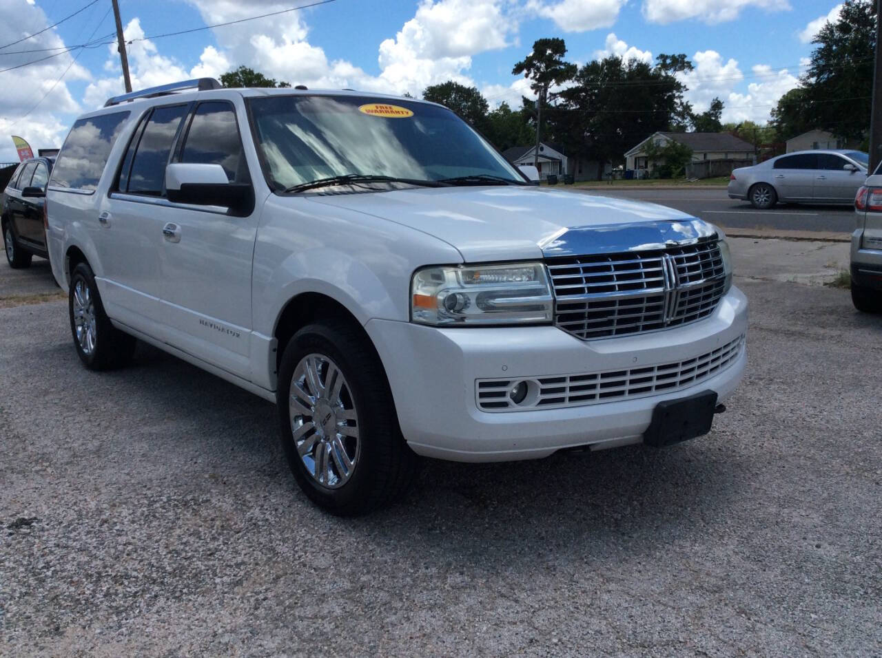 2010 Lincoln Navigator L for sale at SPRINGTIME MOTORS in Huntsville, TX