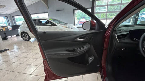 2024 Buick Encore GX Avenir