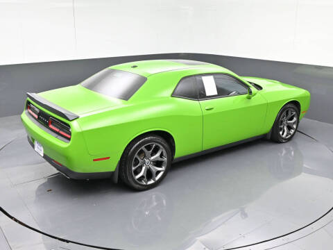 2017 Dodge Challenger SXT