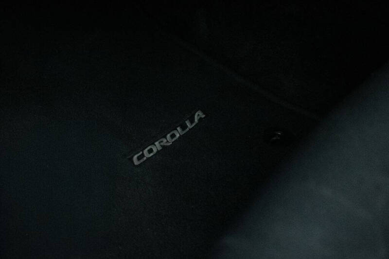 2021 Toyota Corolla Hatchback SE