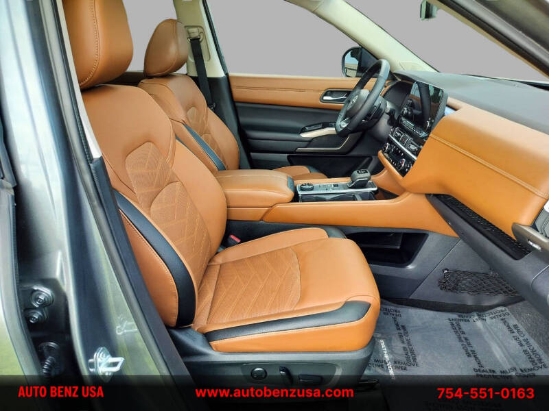 2024 Nissan Pathfinder Platinum