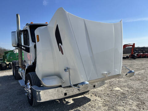 2019 Peterbilt 567 Road Tractor