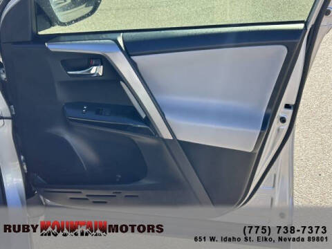 2017 Toyota RAV4 Hybrid Limited