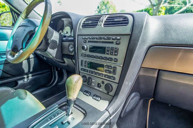 2004 Ford Thunderbird Deluxe