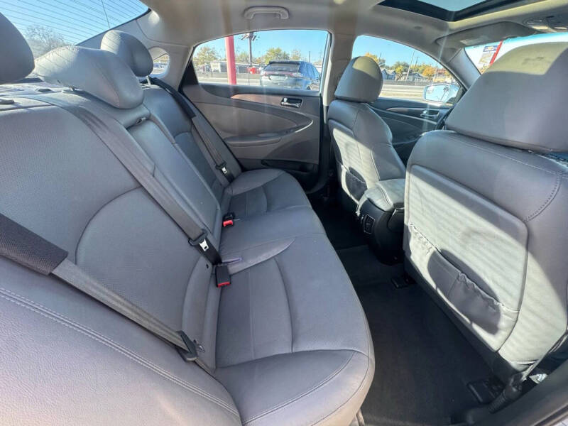 2012 Hyundai Sonata Hybrid