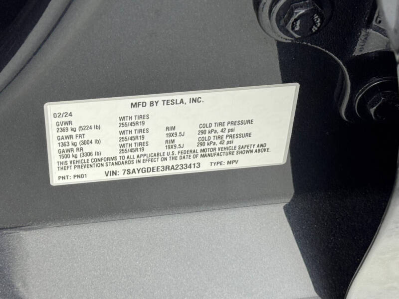 2024 Tesla Model Y Long Range