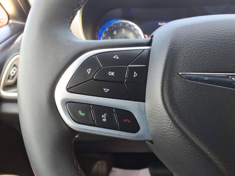 2025 Chrysler Pacifica Pinnacle