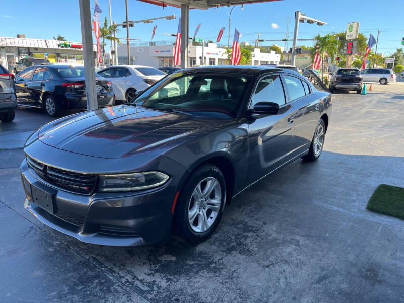 2021 Dodge Charger SXT photo 6