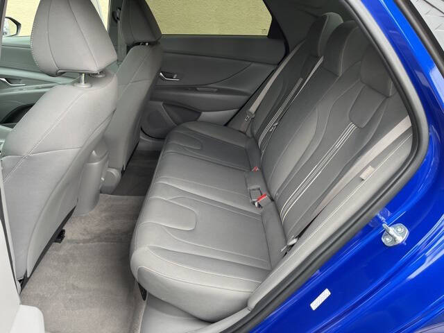 2024 Hyundai Elantra Hybrid Blue