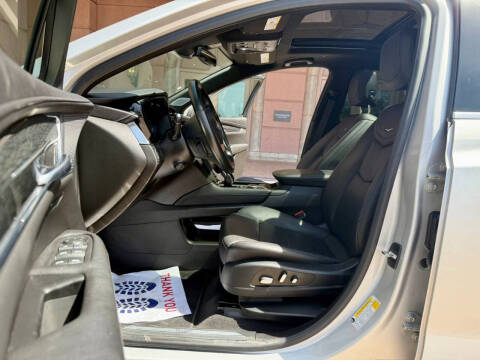 2020 Cadillac XT5 Premium Luxury