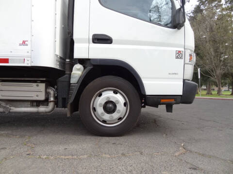 2015 Mitsubishi Fuso FE180