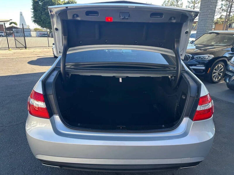 2012 Mercedes-Benz E-Class