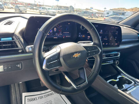 2024 Chevrolet Traverse LT