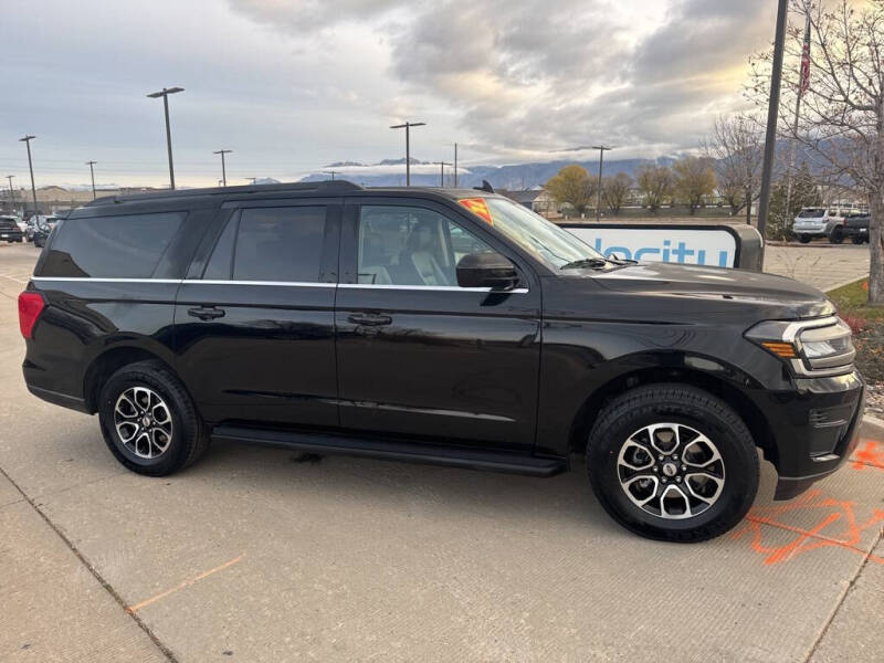 2024 Ford Expedition MAX XLT