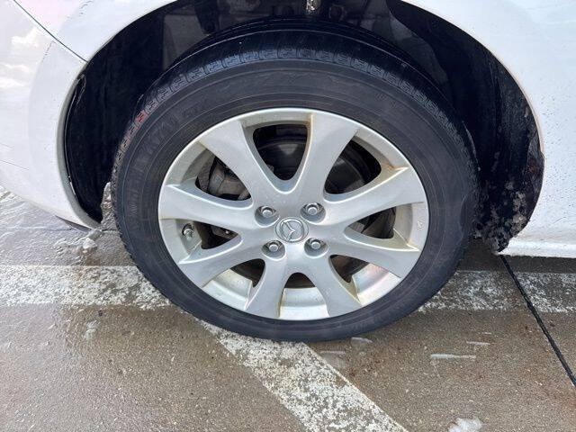 2011 Mazda MAZDA2 Touring