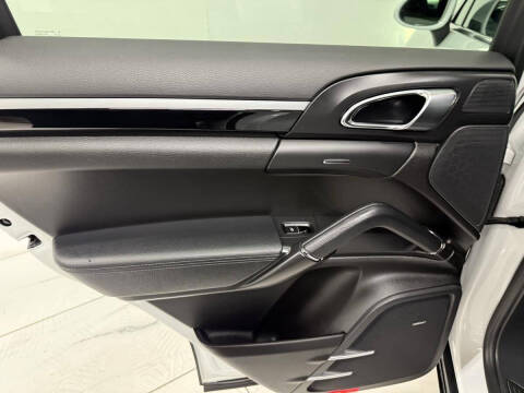 2015 Porsche Cayenne S