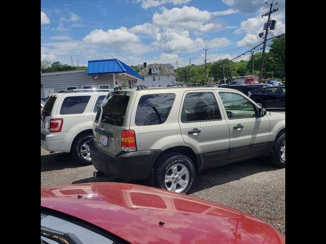 2005 Ford Escape XLT