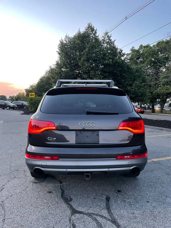 2011 Audi Q7 3.0T quattro Premium Plus