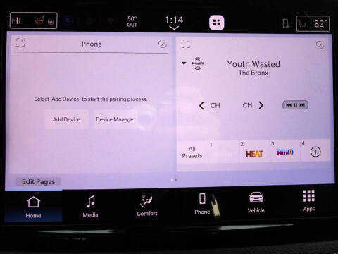 2027 Chrysler Pacifica Select