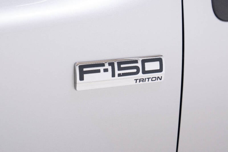 2006 Ford F-150 STX photo 35