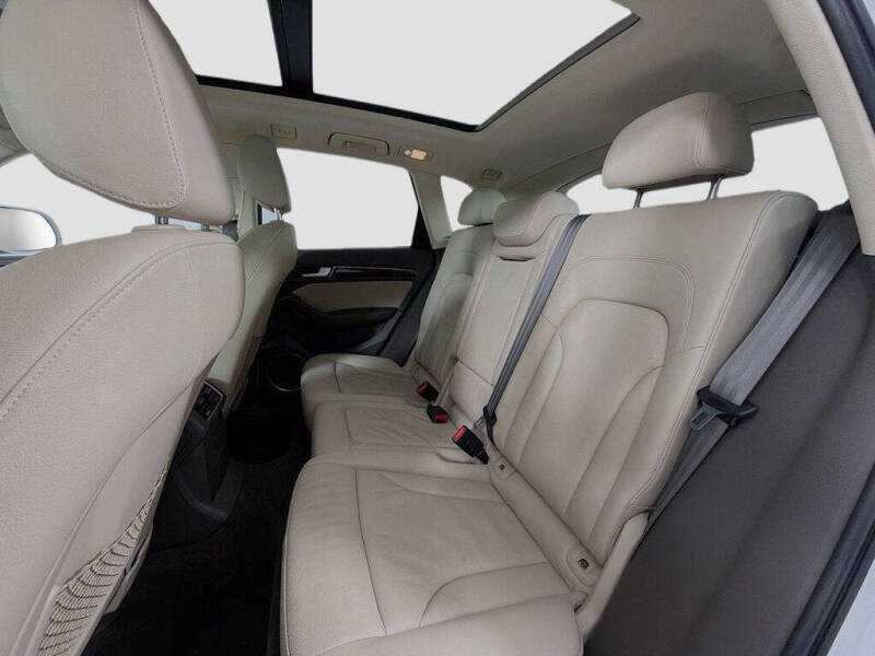 2015 Audi Q5 2.0T quattro Premium Plus